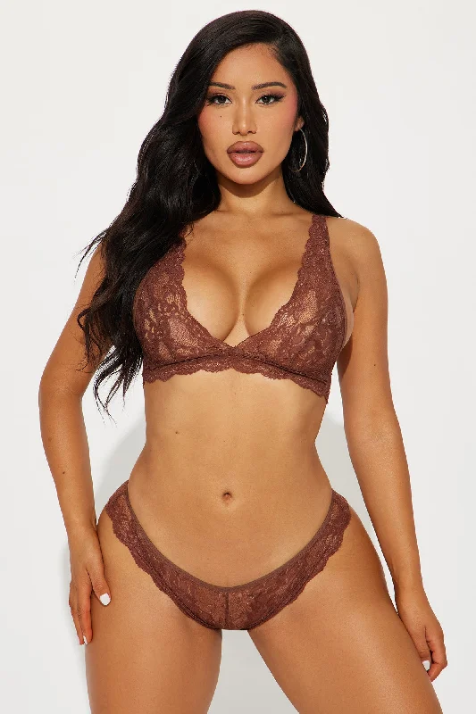 Sultry Moments Lace Bralette 2 Piece Set - Chocolate